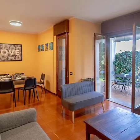 Lägenhet Casa Monique